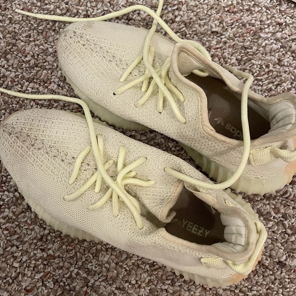 YEEZY BOOST 350 V2 'BUTTER' - Picture 4 of 4